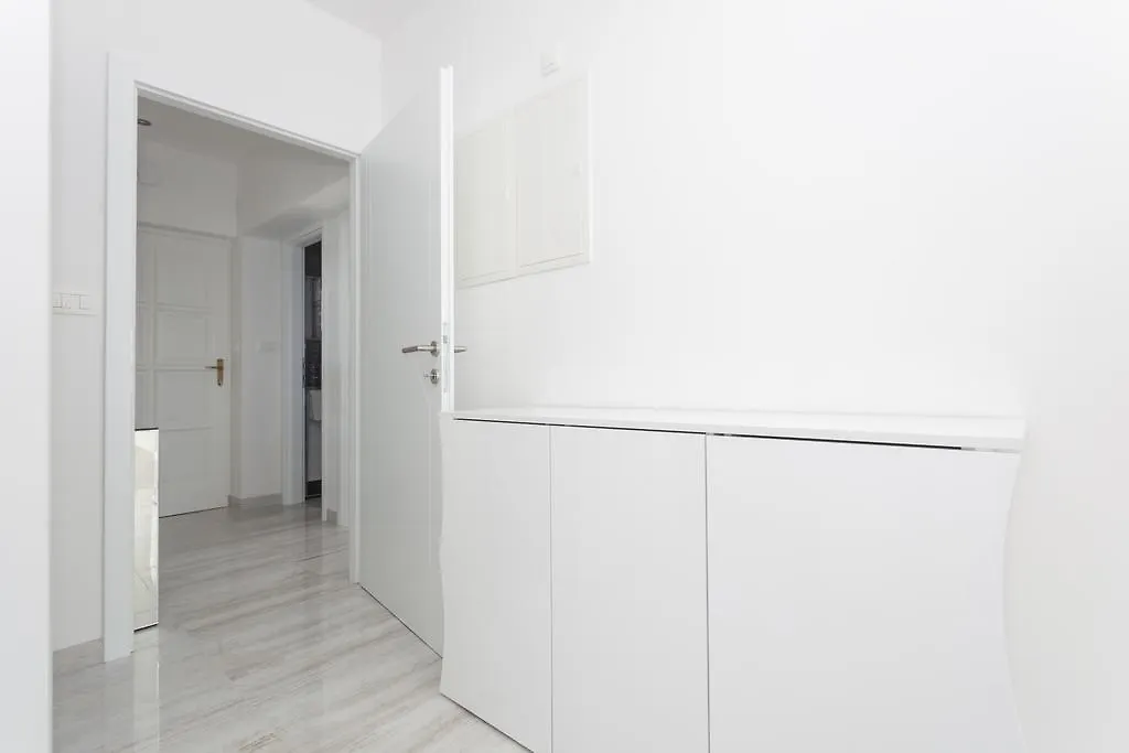 Apartments Stobrec 斯普利特 0*,  克罗地亚
