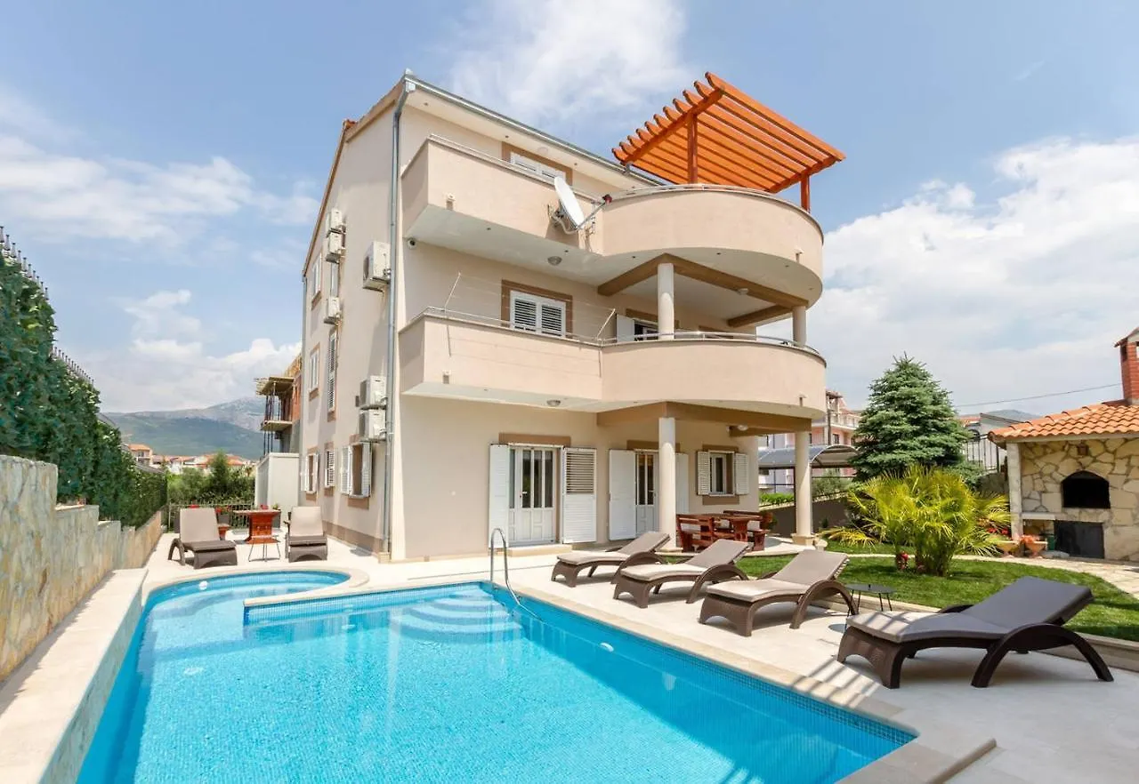 Apartments Stobrec 斯普利特